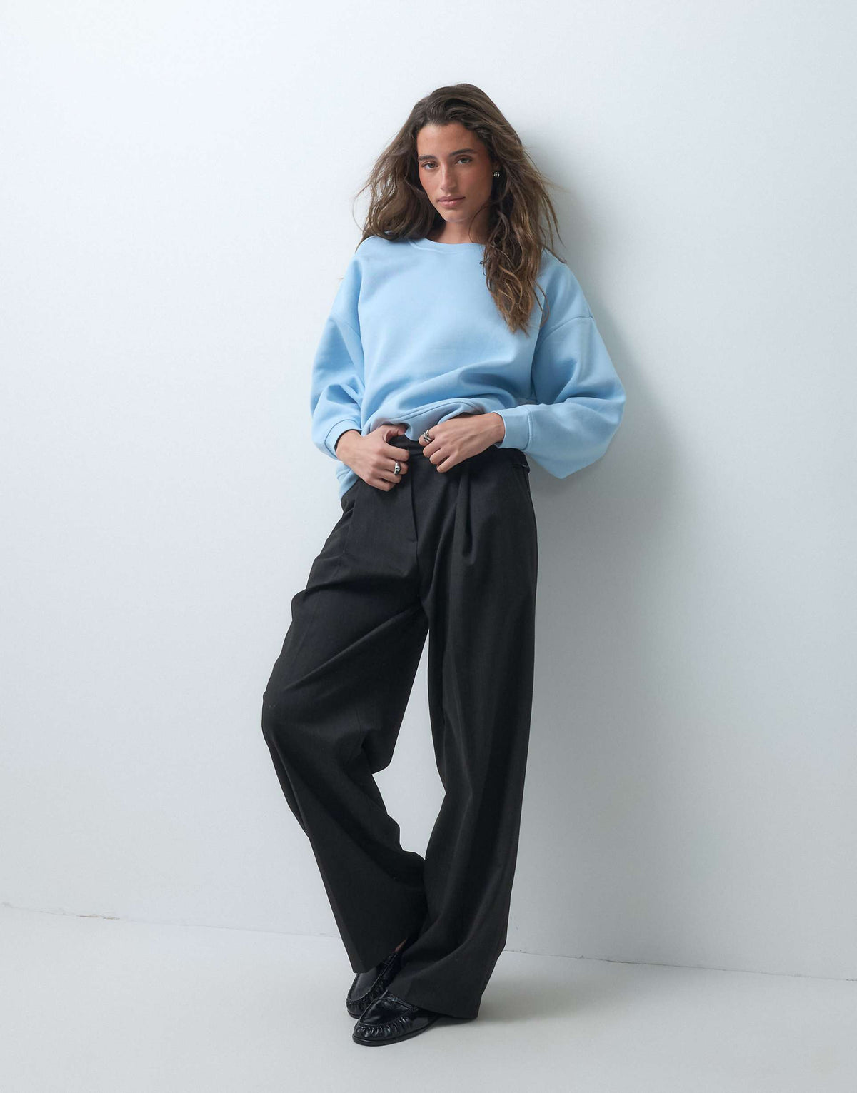 Aldora Sweatshirt