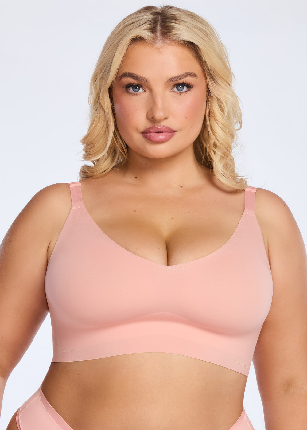 MagicEraser Wireless V-Neck Adjustable Bra