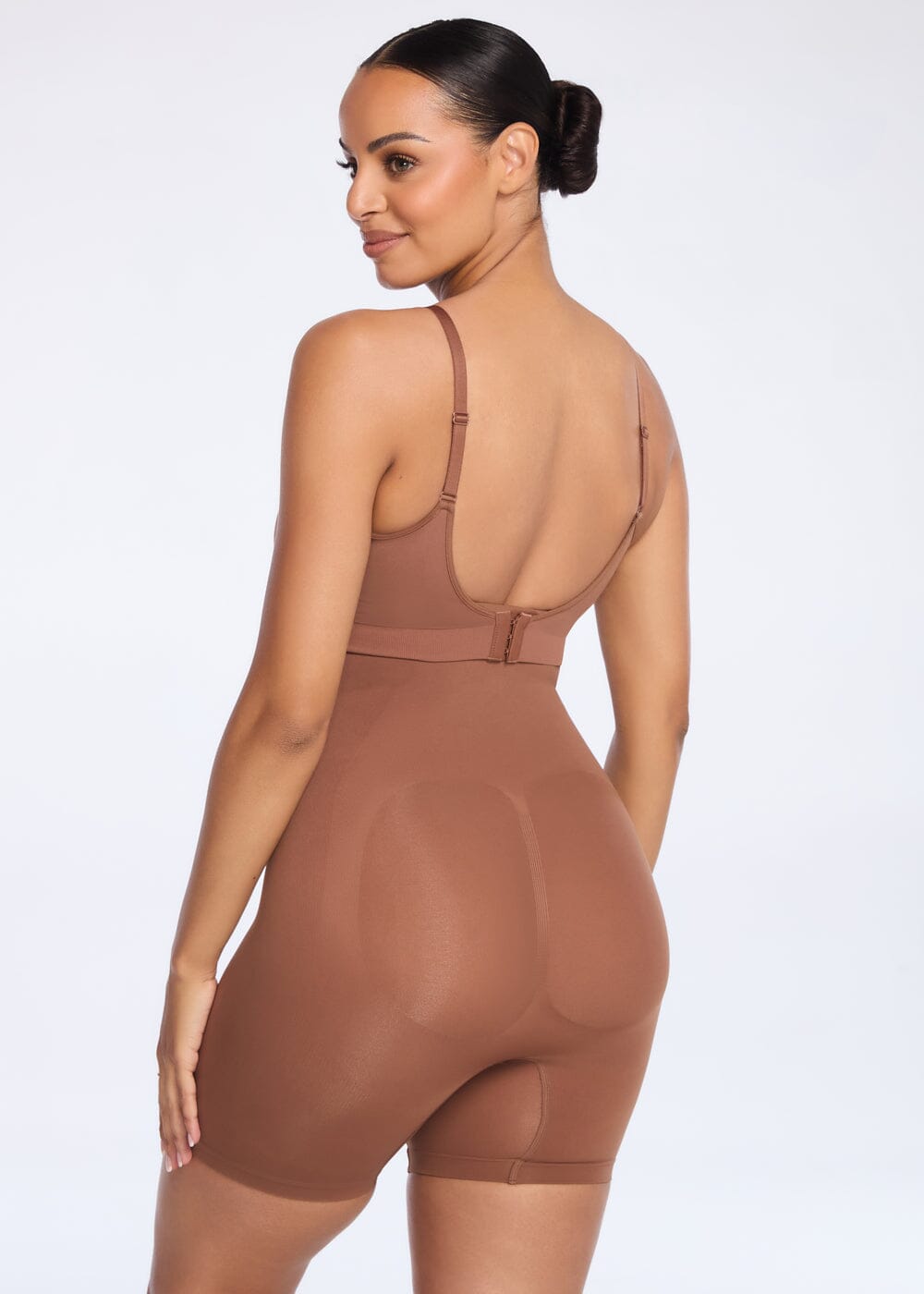 SmoothingSeamless Sculpting High-Waist Shorts