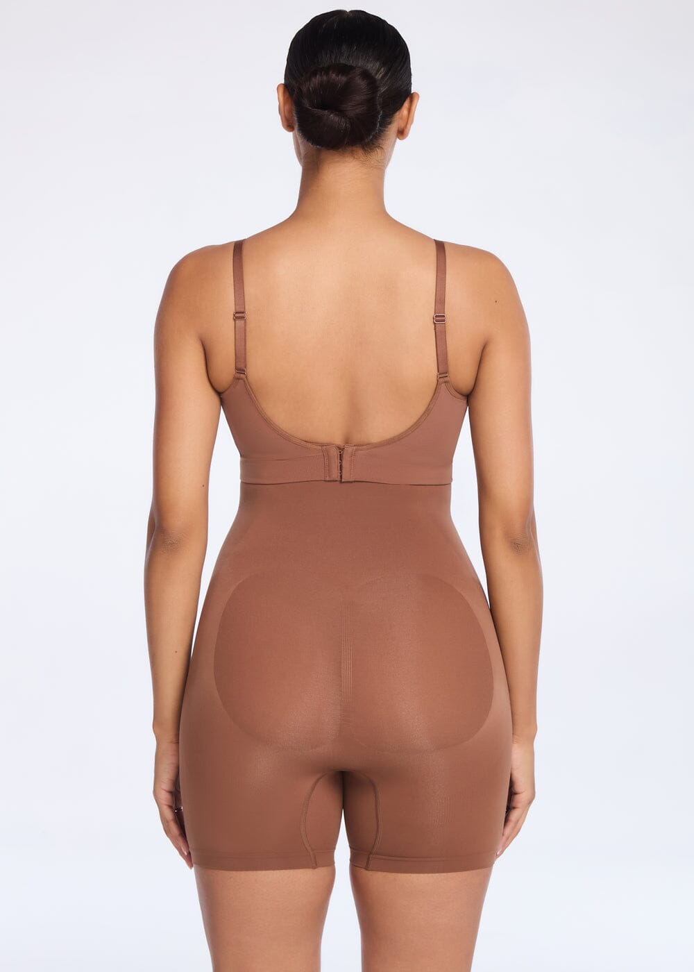 SmoothingSeamless Sculpting High-Waist Shorts